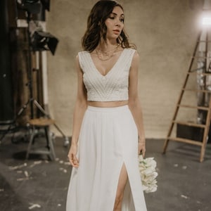 Dawson bridal skirt with leg slit
