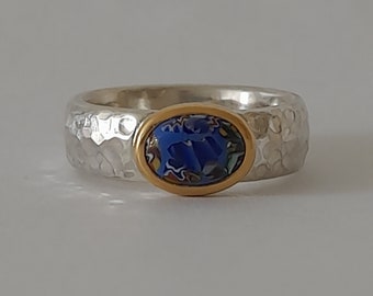 Blauer Ring, antiker Ring blauer Stein, Muranoglas blau, Goldring blau, venezianischer Ring, Perlenring blau, antike Handelsperle blau,