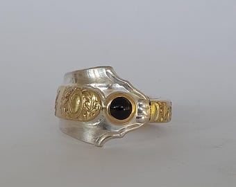 Onyx Ring, Onyxring, Jugendstil Ring, Biedermeier Ring, Barock Ring, schwarzer Stein Gold, asymmetrischer Ring, Bronze Silber Gold Onix