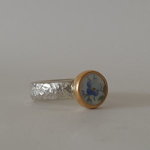 Vergissmeinnicht Ring, Jugendstil Ring, Vergissmeinnicht Porzellan Miniaturmalerei Ring, Blütenring, Porzellan Ring Gold, Porzellanmedaille Bild 10