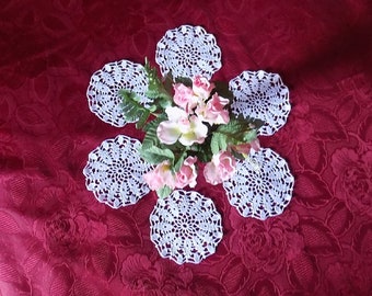 6 pcs. Crochet doily set