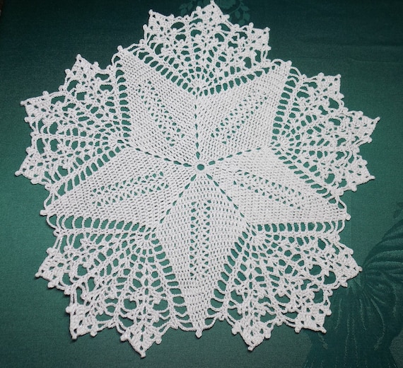 Centrino Stella Di Natale Uncinetto.Centrini All Uncinetto Stella Di Natale In Etsy