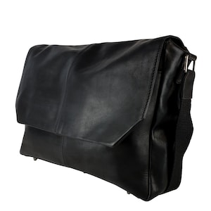 manbefair Messenger Laptop Bag Loki Leather black