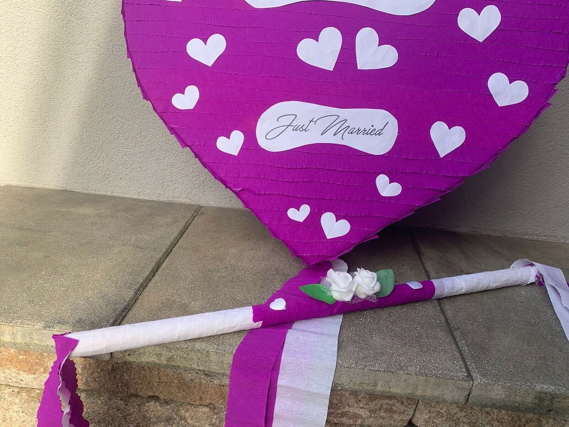 pinata heart xxl wedding birthday money gift 60 x 55 cm