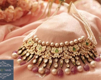 VeroniQ Trends-Bridal Kundan Neklace with floral Motifs and Pearls -Kundan Necklace-Polki Kundan-Wedding Jewelry