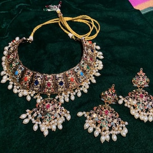 VeroniQ Trends-Elegant Gold Plated Jadau Necklace With Navratana Stones-Bridal-Wedding-Pakistani-Party-USA-UK-Europe-Mughal Jewelry-Punjabi