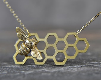 925 silver necklace - 14K gold plated - honeycomb - bee necklace - animal jewelry - gift idea for a birthday - gift for her