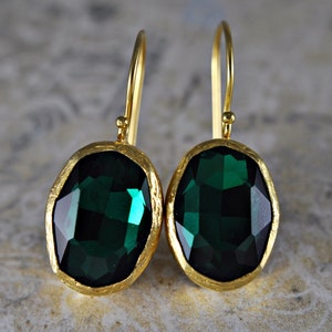 Emerald Green Earrings in Gold-Plated Brass - Oval