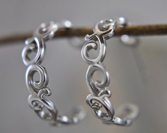 925 Sterling Silber Creolen - Huggie Hoop - Zierliche Hoop Ohrringe - 2,5 cm - Ohrstecker - Boho - Freundin Geschenk Geburtstag - Tribal