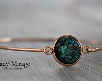 Rose Gold Bangle with Real Flowers - Black