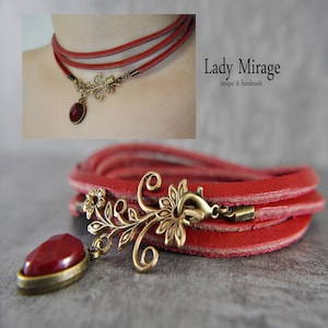 Leather Necklace with Red Jade in Bronze – Boho Jewelry for Festival Looks – Vintage-Inspired Choker – Handmade Gift Idea for Her