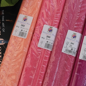 Carta crespa italiana 90g Cartotecnica Rossi extra estensibile rosa forte