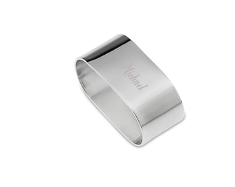 Personalized Napkin Ring - Silver Plated Stainless Steel with Diamond Engraving, Perfect for Table Setting