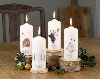 Adventskerzen mit Zahlen Kollektion Adventskranz "Zuhause" - das perfekte Geschenk für die Adventszeit und Weihnachten mit modernen Kerzen!