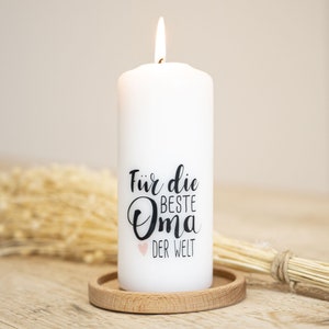 MUTmacher Kerze für die beste Oma der Welt - inkl. Grußkarte + Geschenkbox! Kostenloser Versand in 2-4 Werktagen! Das perfekte Geschenk.
