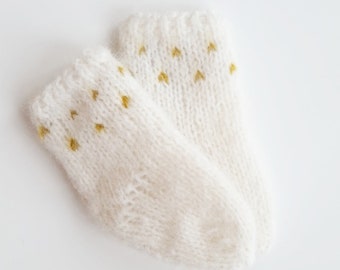 Knitting tutorial: Sweet Baby Socks