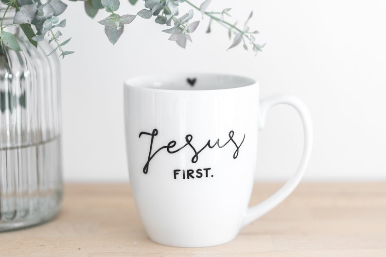 Jesus first Tasse Name personalisiert Geschenk christlich handbemalt Becher image 1