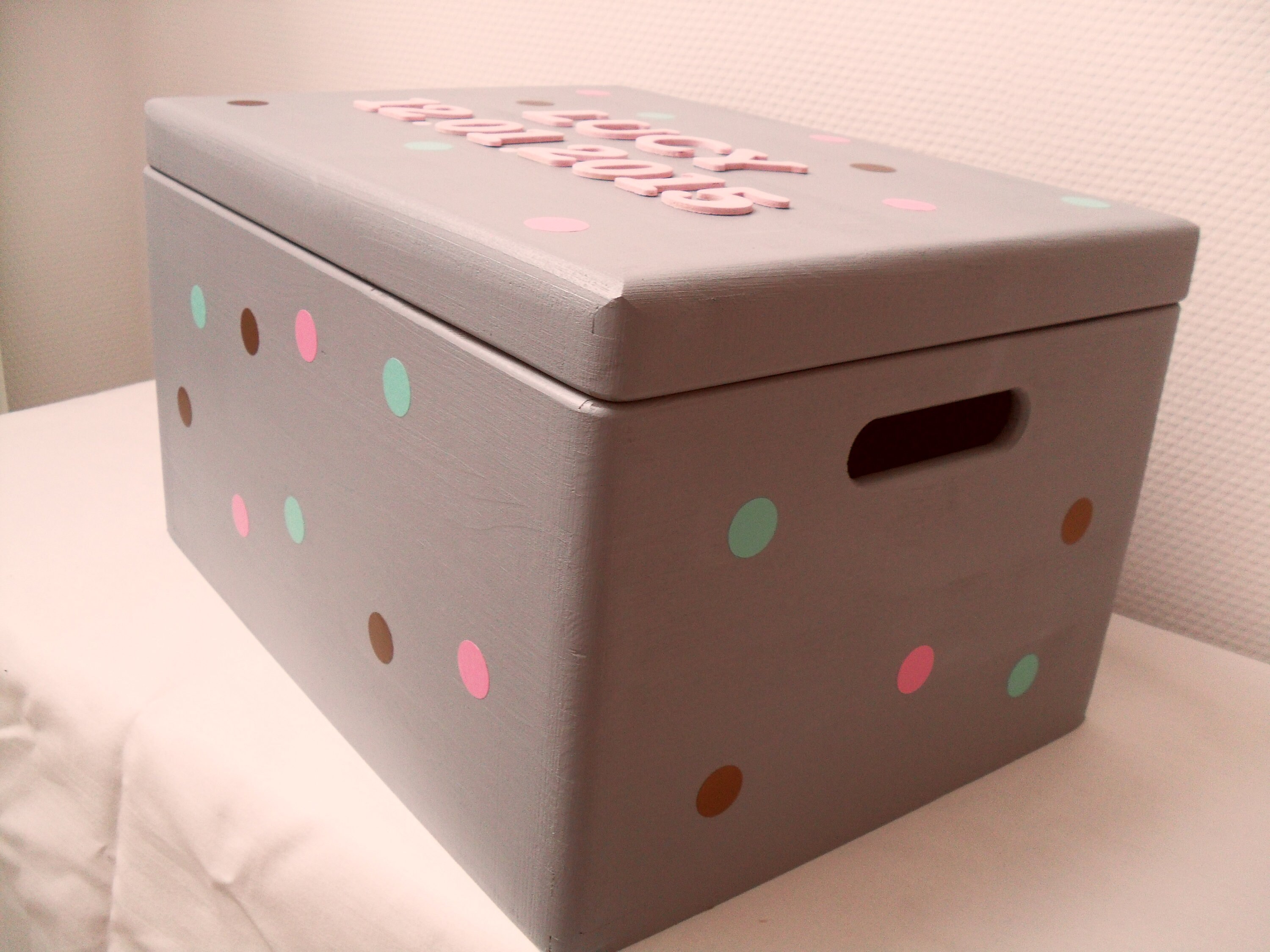 Spielzeugekiste Aufbewahrungsbox Pünktchen inkl. | Etsy