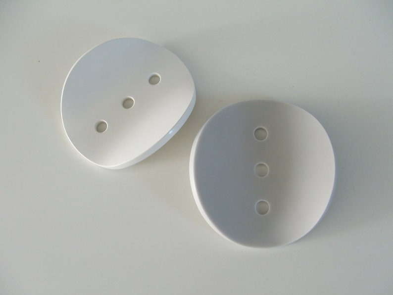 Small round soap dish white or gray soap tray, soap holder, draining plate, bowl, curved dish image 6