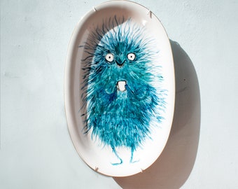 Wandteller blaues Monster Küchendeko vintage Dekoteller  Teller monster hnadbemalt