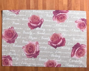 Two placemats, place mats, place mats, table covers, place mats, roses