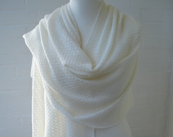 Wedding stole, wafer-thin, knitted in a catching pattern with omitted needles, shawl, lace, merino, scarf, woman,