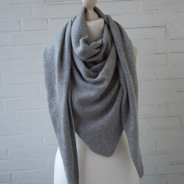 Large simple cashmere triangular scarf, 18 colors, knitted, shoulder scarf, stole, wedding stole, thick winter scarf, scarf, wool scarf