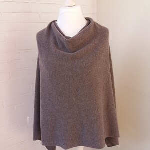 Poncho, groß, aus 100% Cashmere, Überwurf, Jacke, 18 Farben, gestrickt, Cape, Bild 2