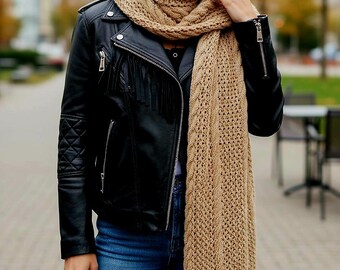 Weicher handgefertigter gestrickter Schal - Langer Winterschal