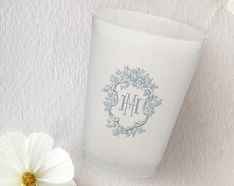 Barry Cups | Plastic Cup with Hydrangea Floral Crest and Monogram