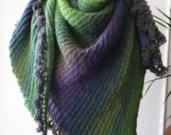 Triangular scarf, shawl, lavender field, woolen scarf, color gradient, cape, stole, gift, magic ball, cuddly scarf, colorful woolen scarf,