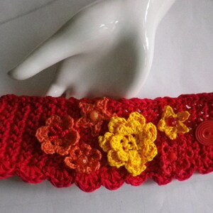 Sommerblüten, Armband, Manschette, gehäkelt, rot, gelb, Bild 2