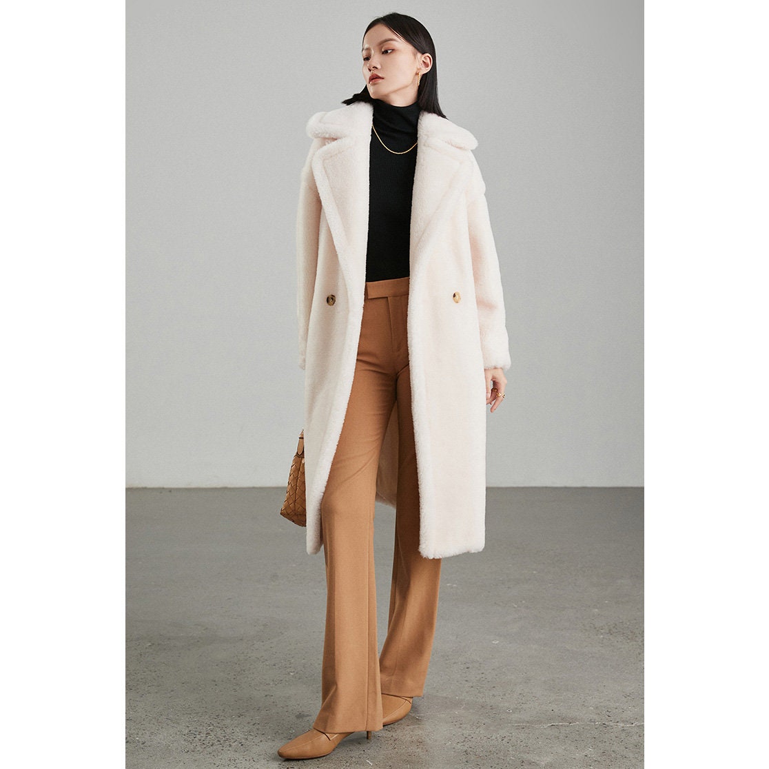 Wool Teddy Jacket in Ivory Oversize 
