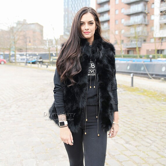 Cropped Raccoon Fur Vest in Black