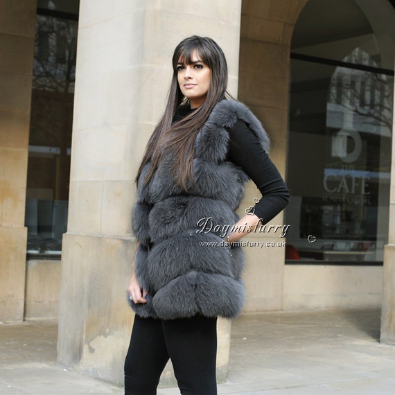 gas van nu af aan Omgekeerde Buy Fox Fur Vest / Winter Vest in Deep Grey Real Fur Gilet Women Online in  India - Etsy