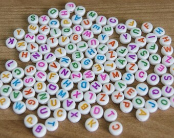 200x Letter beads white/colorful 7 x 4 mm