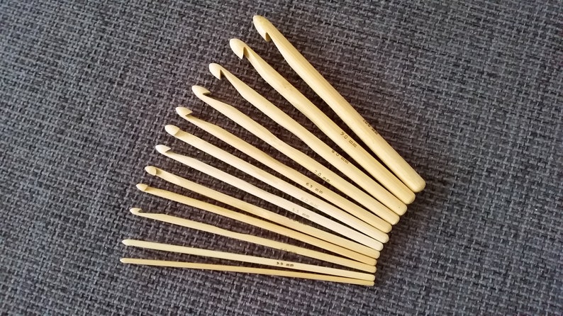 Crochet Hook Set 12er 3,0-10,0 mm Bamboo image 1