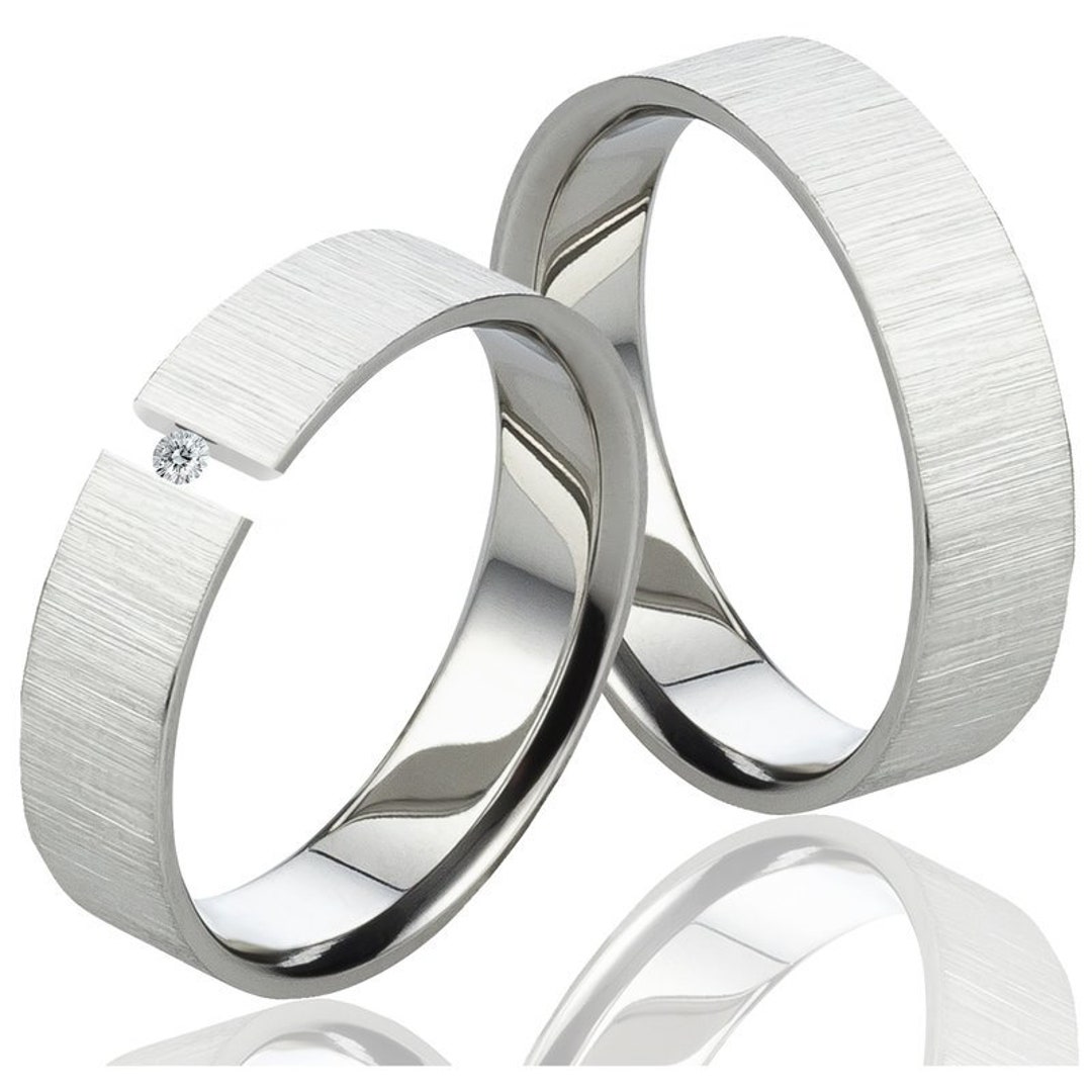 Bagues de mariage serties de bagues en diamant en bagues de