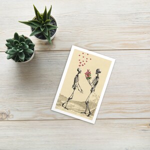 Carte postale A4 "Wanna Be My Valentine?" Vintage bricollage squelettes charme morbide