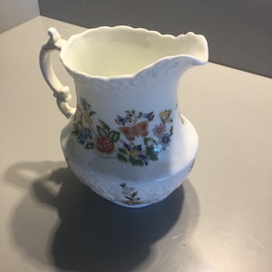 Aynsley Cottage Garden Large Jug.