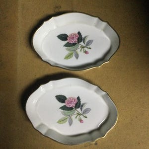 Vintage Wedgwood Hathaway Rose Pin Tray.
