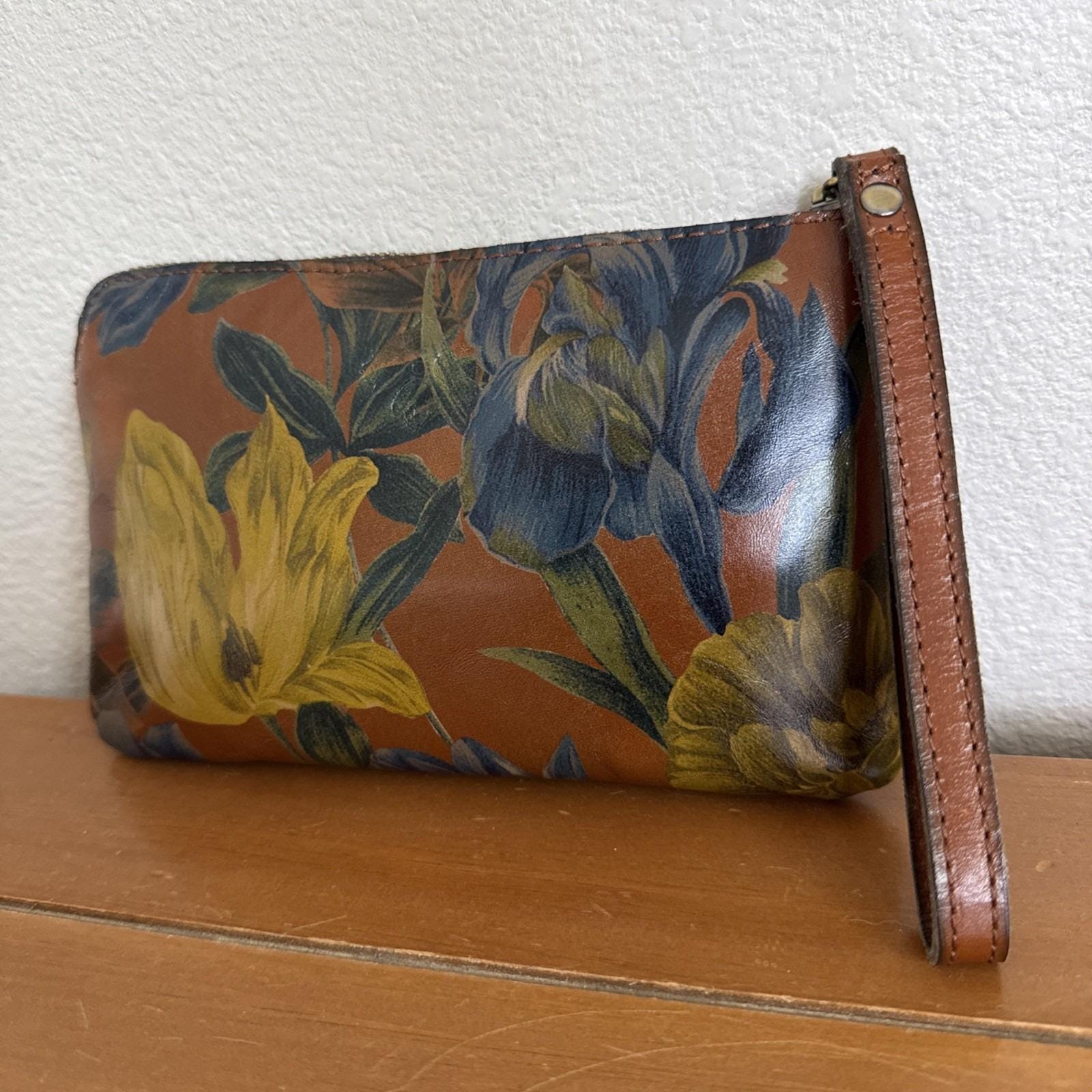 Portefeuille Patricia Nash Occasion - Motif Floral Romantique