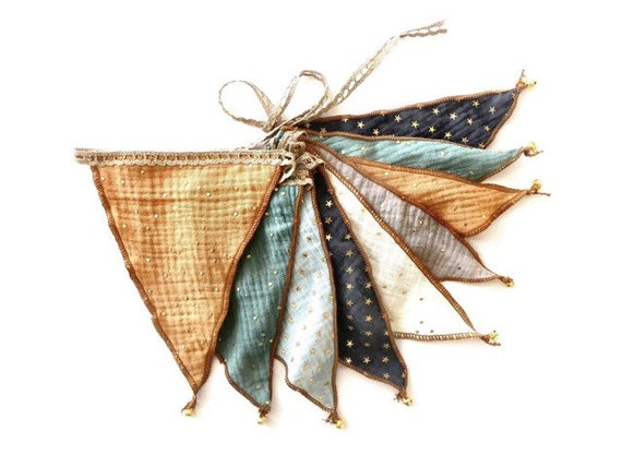 Guirlande fanions tissu bleue, ocre, vert d'eau