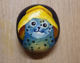 painted stone - seal / seal - handmade