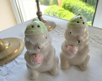 Old pepper and salt shakers, marmot, made of ceramic