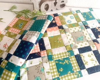 Tischläufer und Quilt „Woodland Secrets“, handmade