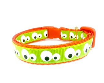 Glow in the Dark Spooky Eyes Halloween Breakaway Cat Collar