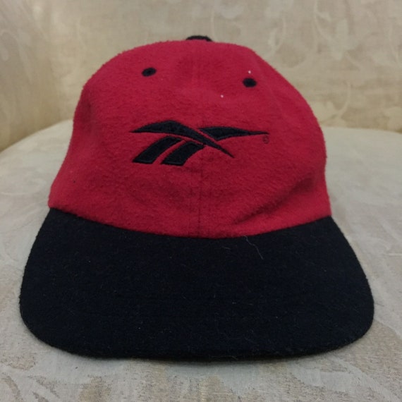 vintage reebok hat