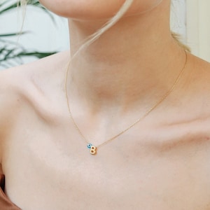 Collar con inicial de mal de ojo dorado, letra personalizada, collar con varias letras, joyería diaria, regalo de Navidad