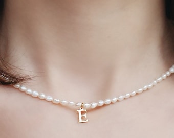 Pearl Initial Necklace, Personalized Initial Necklace, Gold Letter Necklace, Valentine's Day Gift, Gift for Her , Gift For Mom